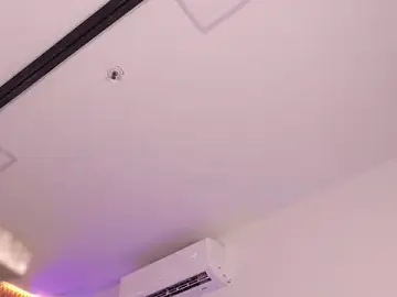 Stripchat Live Sex Cam of mister_miike