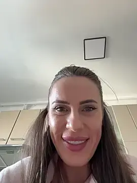 Stripchat Adult Video Chat of _JessyRey_