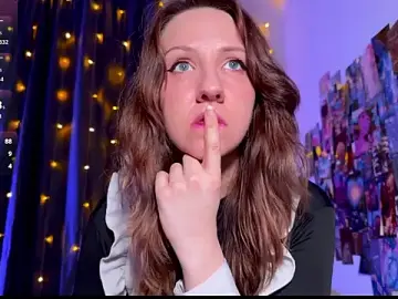 Stripchat Adult Webcam of HotaruTomo