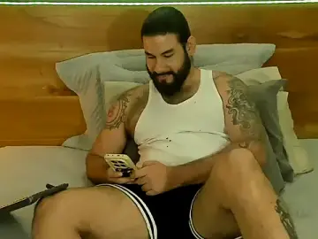 Stripchat Sex Cam of Prometeo-grizzly