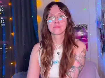 Stripchat Watch Live Sex Cams of ViolettMo0n