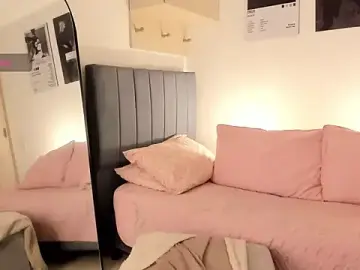 Stripchat Live Sex of hollyprincess_2