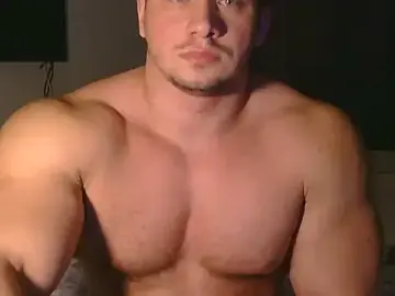 Stripchat Free Porn Cam of LionEdwin