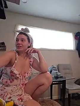 Stripchat Free Porn Cam of ScarletCallings_420