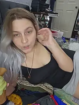 Stripchat Live Porn of ScarletCallings_420