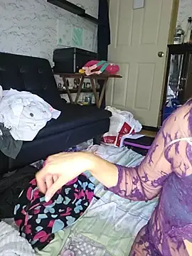 Stripchat Live Sex Cam of ScarletCallings_420