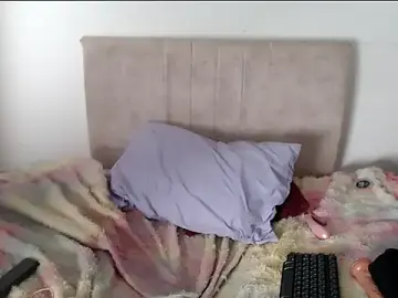 Stripchat Sex Cam of gatitaa777