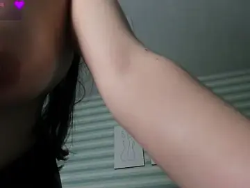 Stripchat Free Porn Cam of goddess_kianna