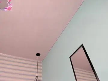 Stripchat Live Sex Cam of goddess_kianna