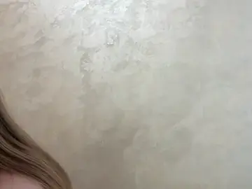 Stripchat Live Sex of CaitlinaJayne23