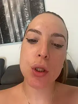 Stripchat Adult Webcam of LiliMorganxxx