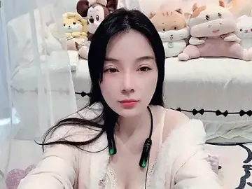 Stripchat Free Porn Cam of AKiKi711