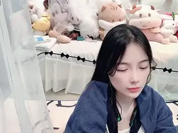 Stripchat Live Porn of AKiKi711