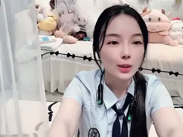 Stripchat Free Porn Cam of AKiKi711