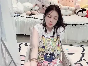 Stripchat Best Webcam of AKiKi711