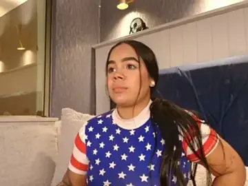 Stripchat Sex Chat of EmilyQueen3x