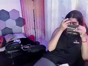 Stripchat Sex Cam of Horny_tgn