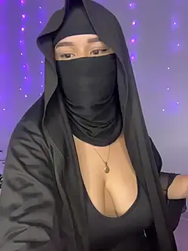 Stripchat Free Porn Cam of rhizanthella_