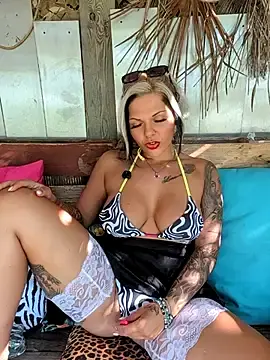 Stripchat Free Porn Cam of Glory_Max