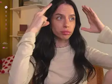 Stripchat Free Live Porn of livia_starwars