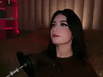 Stripchat Free Porn Cam of Megan_mooree_