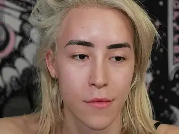 Stripchat Adult Webcam of laliwhite