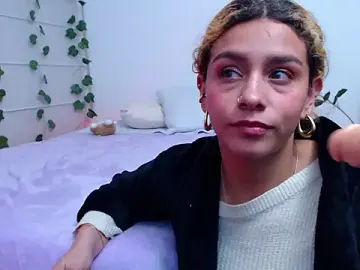 Stripchat Sex Cam of Sarabubbie