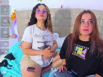 Stripchat Adult Webcam of Catherine_summer1