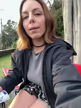 Stripchat Free Porn Cam of Mia_Railey