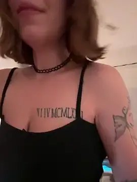 Stripchat Adult Webcams of Mia_Railey