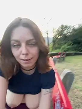 Stripchat Nude Webcam of Mia_Railey