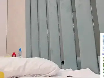 Stripchat Watch Live Sex Cams of VivianMiller_