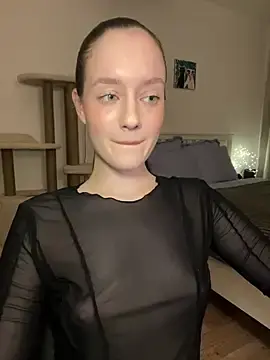 Stripchat Free Porn Cam of queenOfkisses