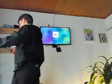 Stripchat Live Porn of manucute_23_