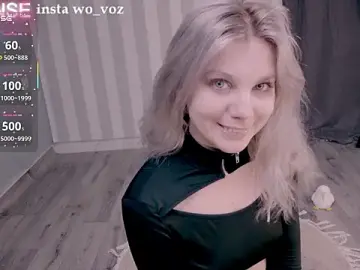 Stripchat Best live sex cam show of Careful_i_bite