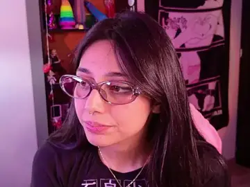 Stripchat Free Porn Cam of amber_yull