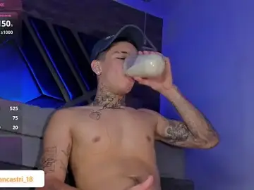 Stripchat Nude Webcam of Ian_Castillo_