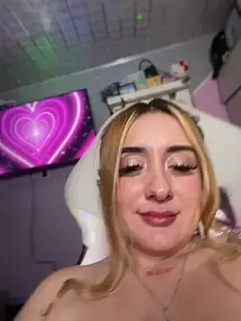 Stripchat Free Porn Cam of Sam_Thompsoon_