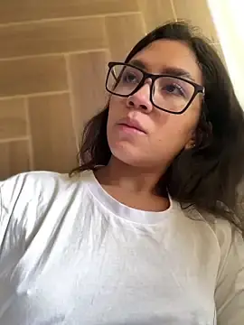 Stripchat Adult Webcam of Mila_Morgan