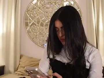 Stripchat Free Live Porn of Antonellaparis_