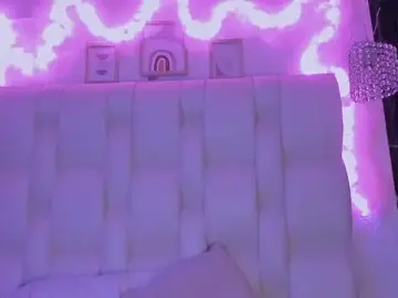 Stripchat Best Webcam of MelodiLovee_