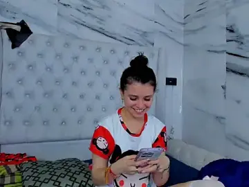 Stripchat Best live sex cam show of Ari_and_Storm