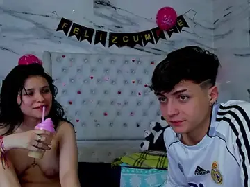 Stripchat Live Sex of Ari_and_Storm