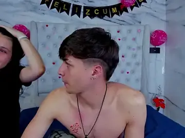 Stripchat Free Porn Cam of Ari_and_Storm