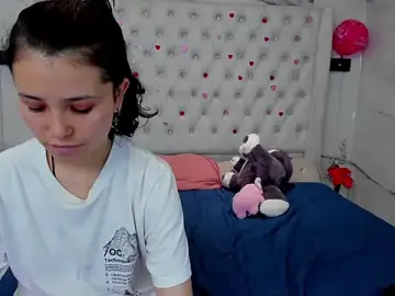 Stripchat Free Porn Cam of Ari_and_Storm