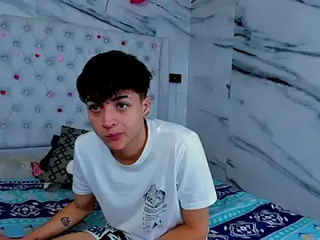 Stripchat Best live sex cam show of Ari_and_Storm