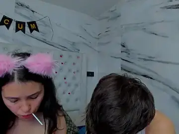 Stripchat Live Sex Cam of Ari_and_Storm