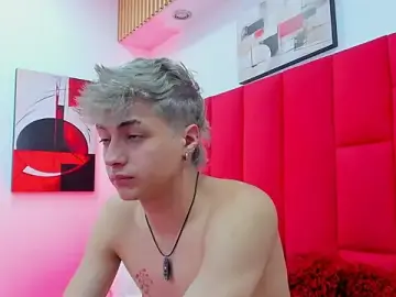 Stripchat Live Sex of Ari_and_Storm