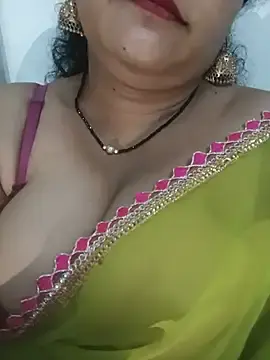 Stripchat Sex Cam of Nyra-23
