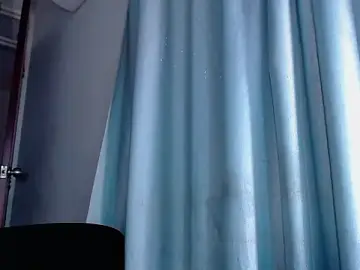 Stripchat Adult Video Chat of TastyTrap_18